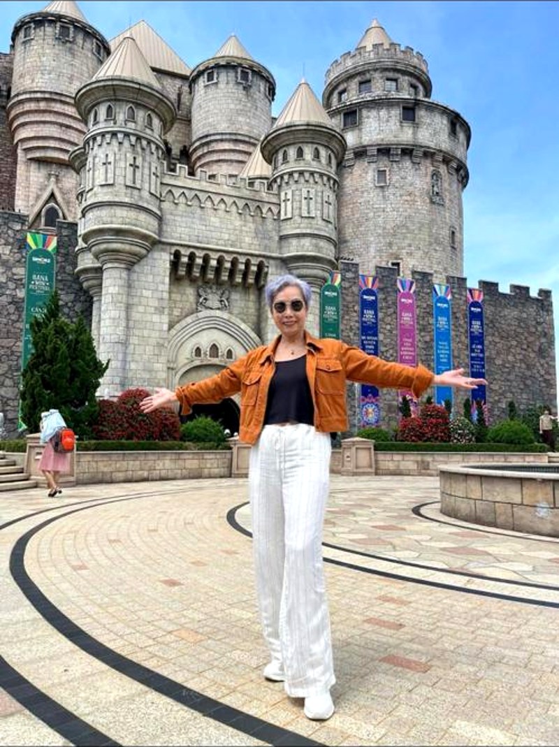 Shirley travelling and staying active in her 70s